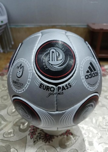 Adidas europass gloria uefa - adidas,