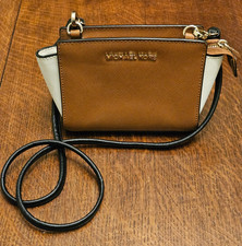 Michael Kors Selma Saffiano