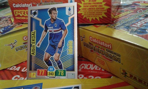 Card adrenalyn calciatori - card,