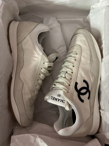 Sneakers chanel primavera 2026 - chanel,