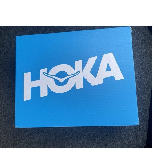 Hoka one skyward - one,