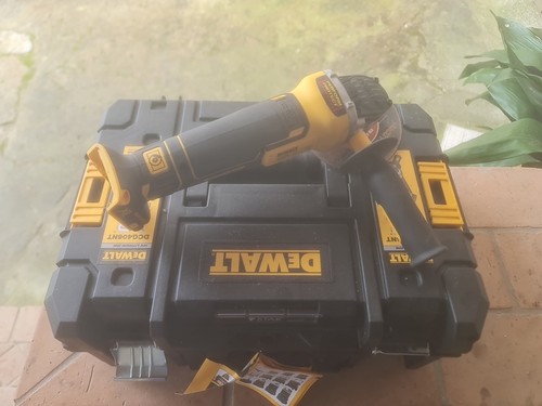 Smerigliatrice batteria - smerigliatrice,