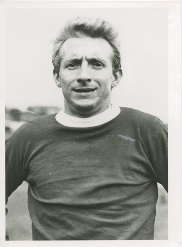 A05 a0534 denis law - a0534,