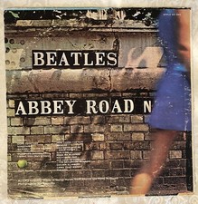 3 BEATLES VINYL ALBUMS RECORDS