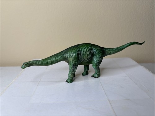 Figurina dinosauro cetiosauro