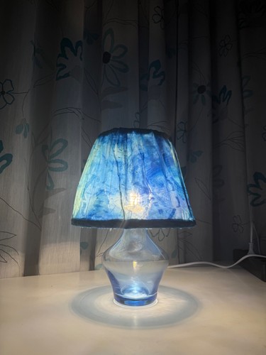 Lampada artistica unica nel