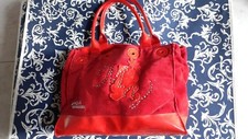 Borsa Rossa usata poco come nuova