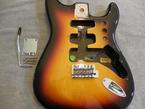 Corpo fender stratocaster mim - corpo,