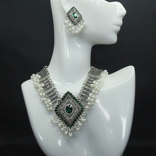 Collana vintage pietra chiaro