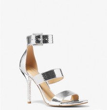 Amal Sandalo in pelle goffrata