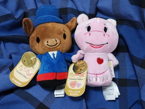 Hallmark hug lovin - lovin, hippo