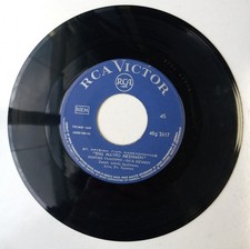 GREECE 1966, XRYSINI GELADAKI ''VARDOULA-MAVRO MESIMERI'', 45 RPM, RCA VICTOR