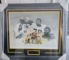 Tenda in acciaio firmata