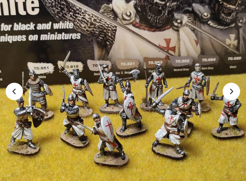 Set figure dipinte cavaliere