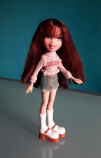 "BRATZ DOLL", MGA, "PHOEBE"