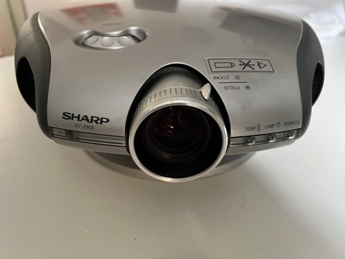 Sharp z90e videoproiettore - xv-z90e,