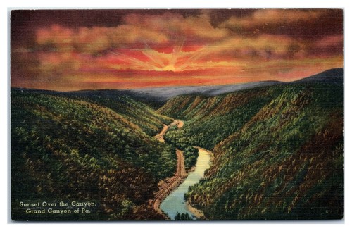 Cartolina sunset over canyon - sunset,