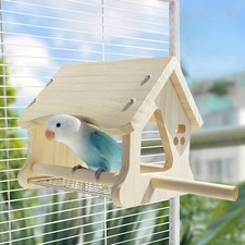 Casetta per uccelli in legno
