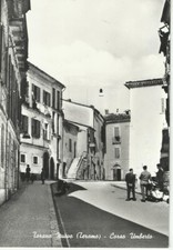TORANO NUOVO ( Teramo ) - Corso Umberto - viaggiata - FG.    - mix457
