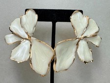 Zara pearlescent white floral - zara,