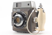 [Ecc+5] Mamiya Press Film