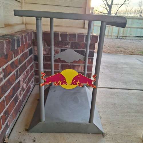 Espositore red bull - bull, usato