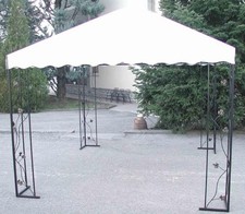 GAZEBO IN FERRO BATTUTO BACCO