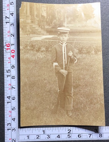 Albumino piccolo ragazzo - albumino,