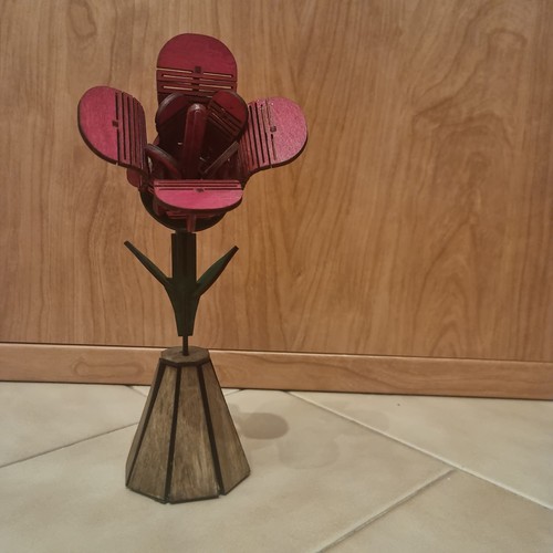 Scultura decorativa floreale
