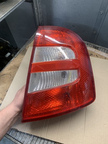 Skoda fabia 2004 luce - skoda,
