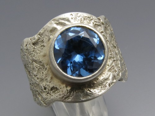 Design maturo anello - maturo, topazio