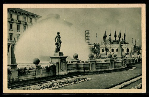 Cartolina milano fontana - milano,, di