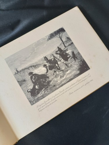 Libro con illustrazioni - con,