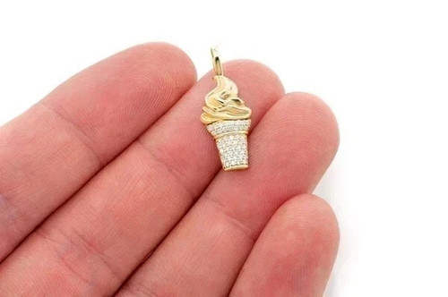 Ciondolo cono gelato diamante