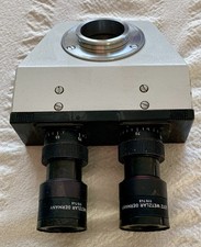 Testa binoculare microscopio