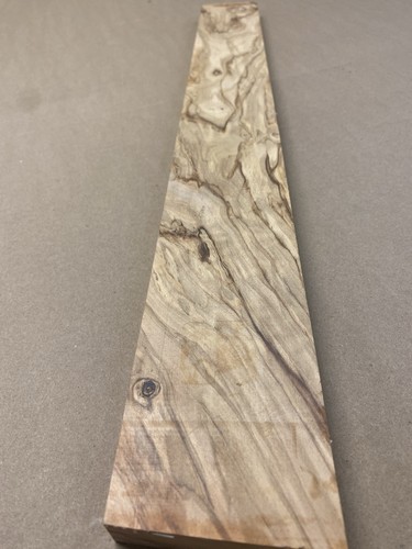 Pezzo legno duro ulivo - di,