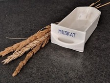 vecchio contenitore porta