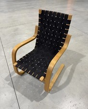 Sedia Modello 406 di Alvar
