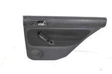 1x VW Golf 4 1J Familiare