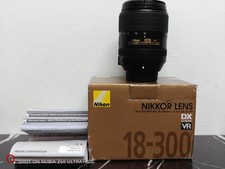 Nikon obiettivo zoom 18-300mm