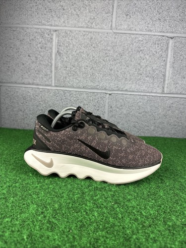 Nike motiva gore - nike, cave