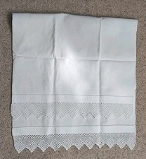  Vintage huckaback Cotton Guest hand towel Good Usable Condition Crochet Edge 