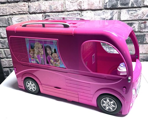 Barbie 2014 hot pink - barbie,