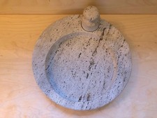 Soprammobile artigianale in travertino