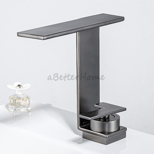 Rubinetto miscelatore lavabo