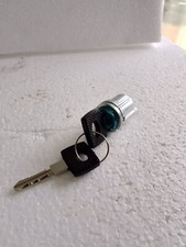 Mercedes W 124. Blocchetto