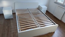 letto matrimoniale + comodini