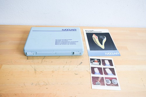 Rimanenze ivoclar pasta - pasta, di