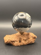 Sfera di Agata Vulcanica