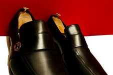 $889.00 !! GUCCI EXCLUSIVE GG
